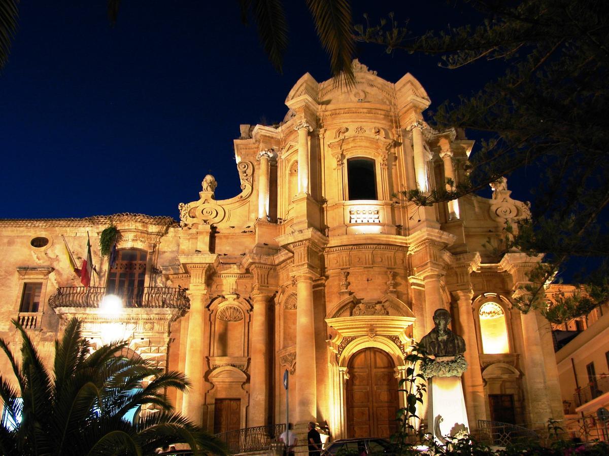 Casa Maglad Villa Noto Exteriör bild